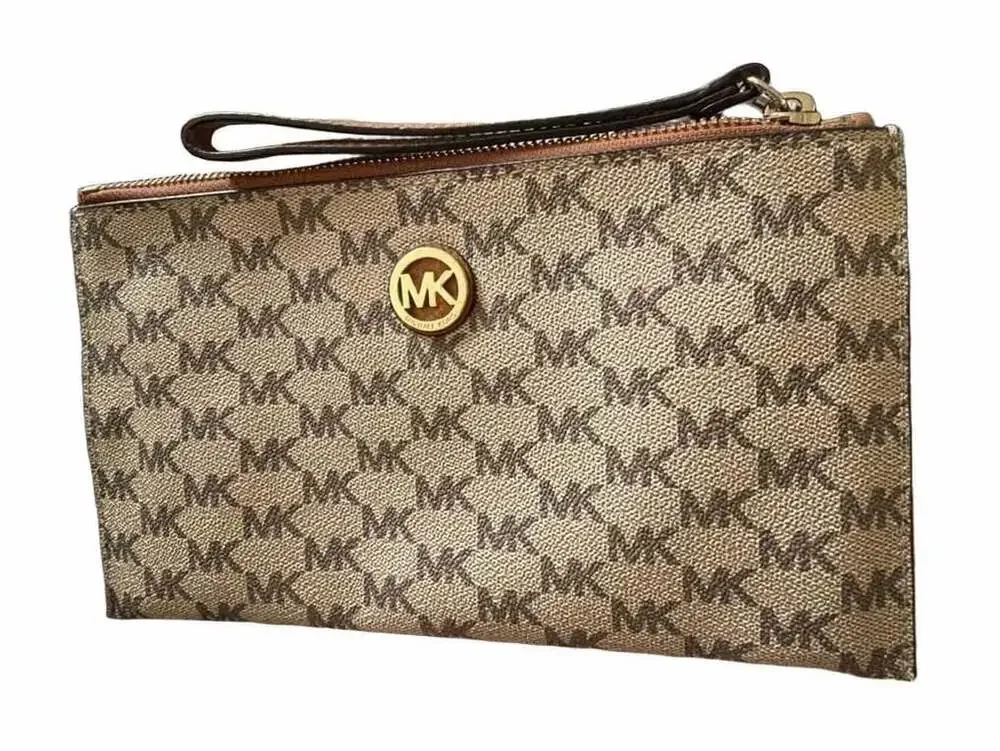 Michael Kors Jet Set Signature Monogram Wristlet - Brown / Acorn - 38H7XFTW3V